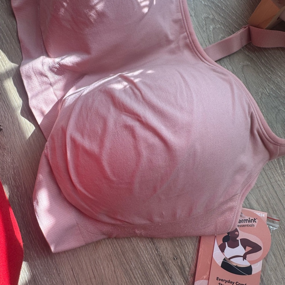 Shapermint Pink and Orange Seamless Bra Intimates - Picture 3 of 6